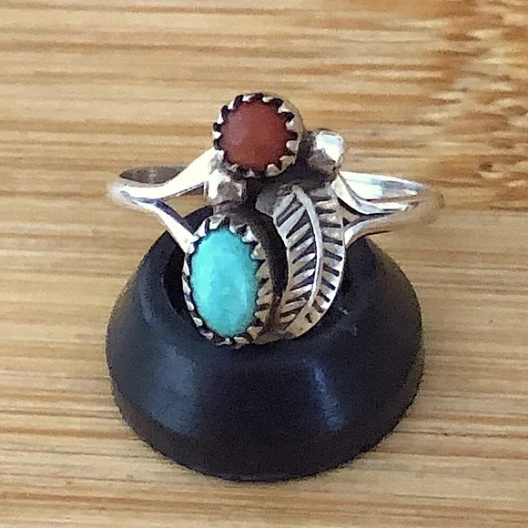 $68  Rare  Baby or Child's Estate 3 Piece Set   Most Likely Navajo  Sterling - Picture 2 of 9